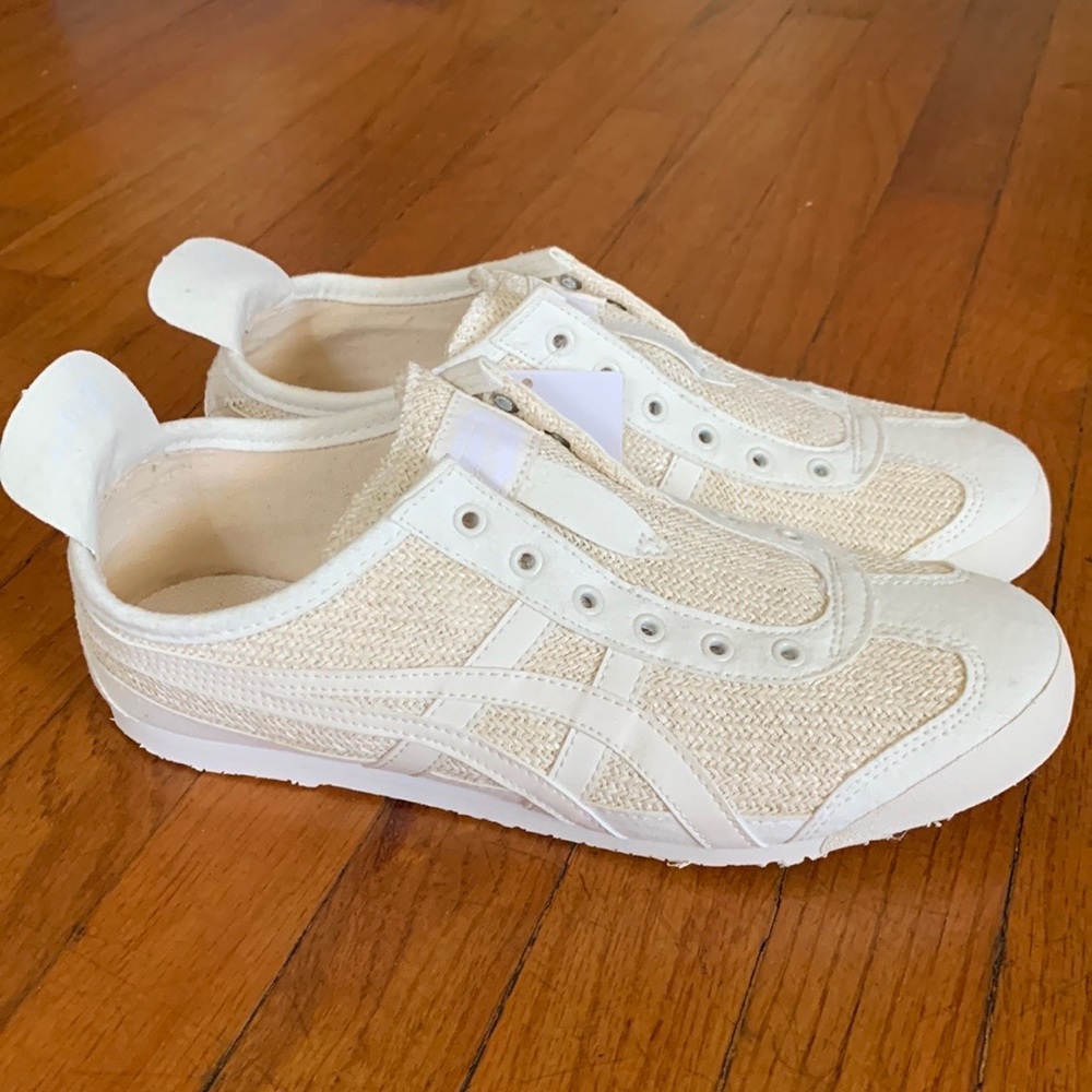 New with Tags sz 8 womens, cream, Onitsuka Tiger sneakers!